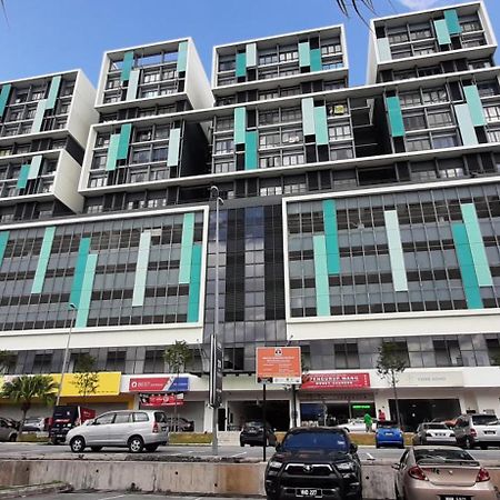 Cozystay @ Core Soho Suite Klia Sepang Exteriör bild