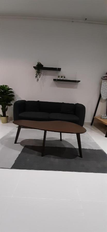 Cozystay @ Core Soho Suite Klia Sepang Exteriör bild